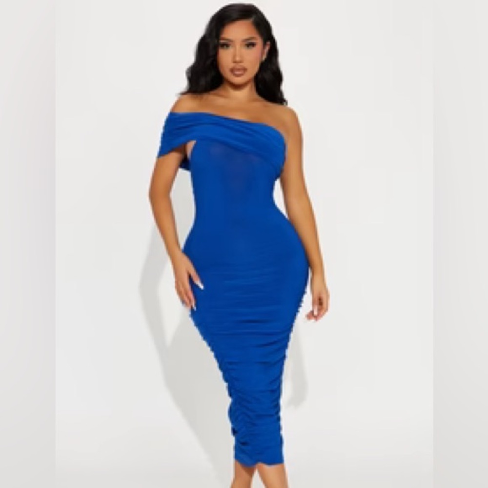 Fashion Nova Serene Dream Off Shoulder Midi Dress